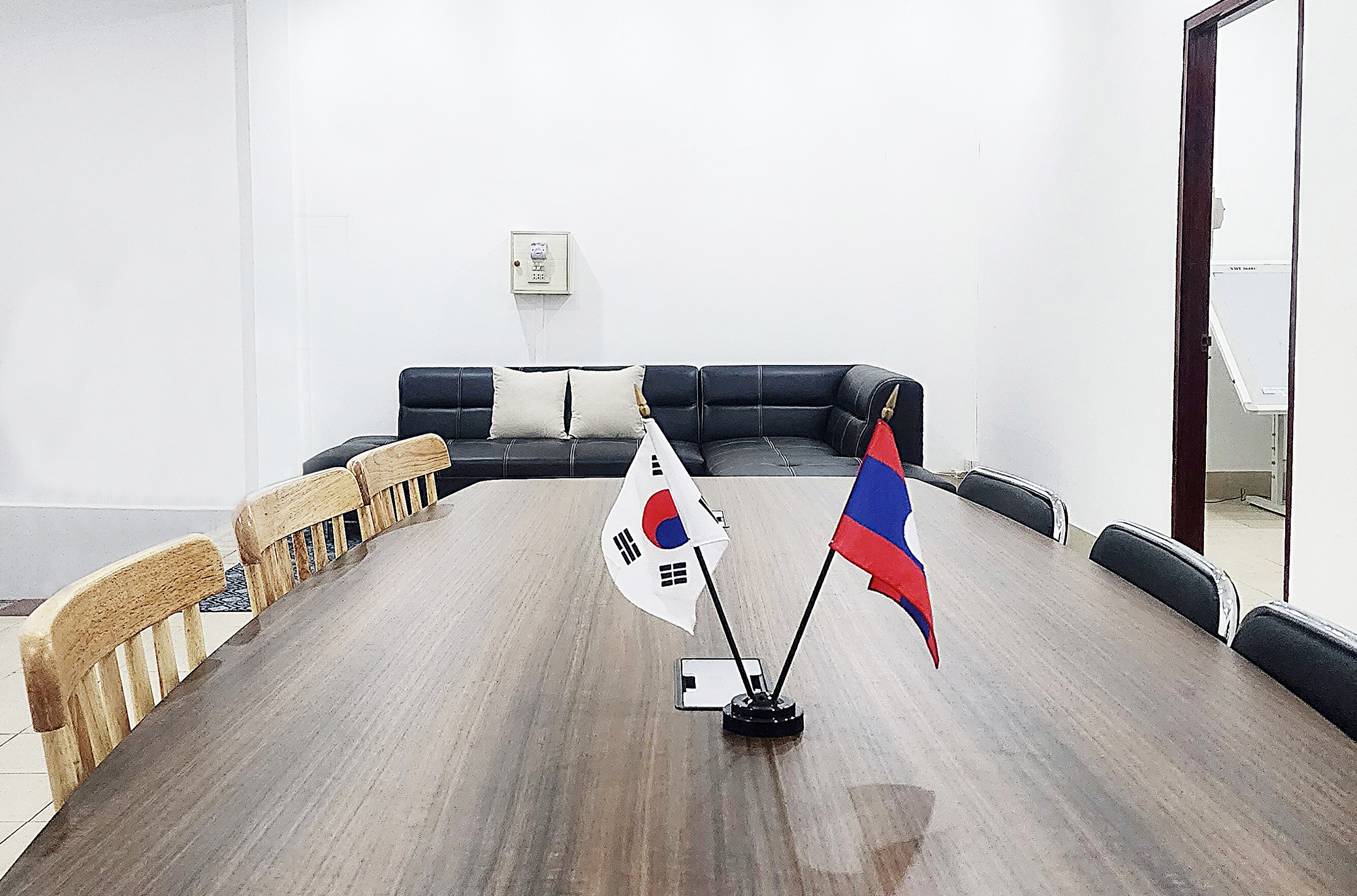 회의실 이미지